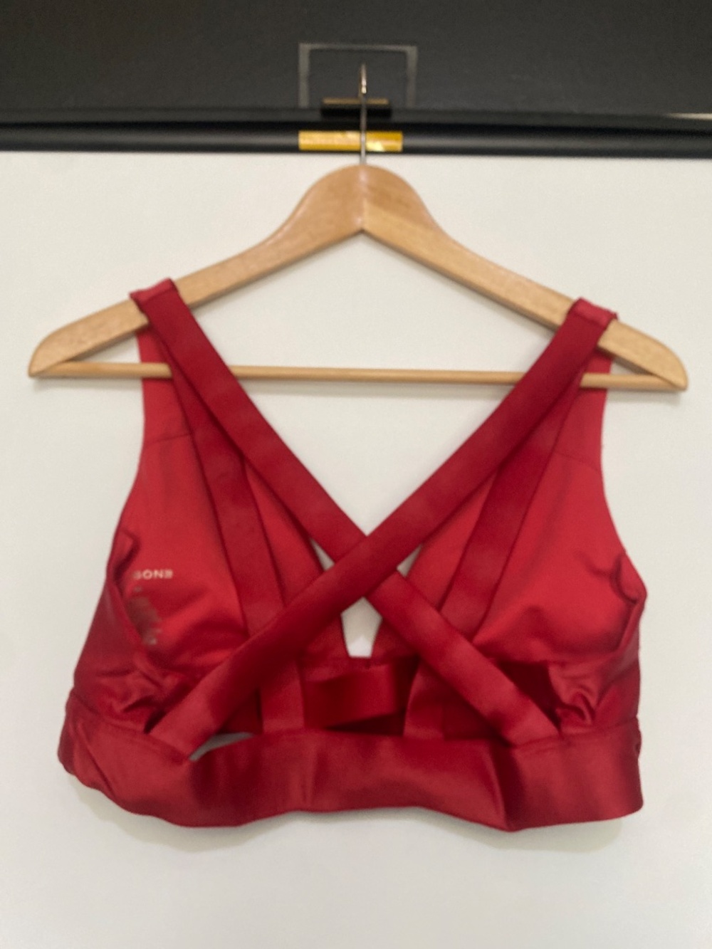 Carbon38 M Strappy Back Sports Bra - Picture 2 of 7